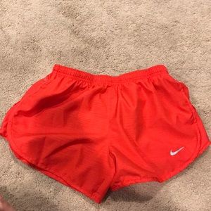 Women's Nike Tempo Shorts
